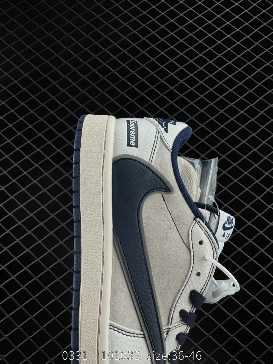 Travis Scott x Air Jordan 1 ” Reverse Mocha “